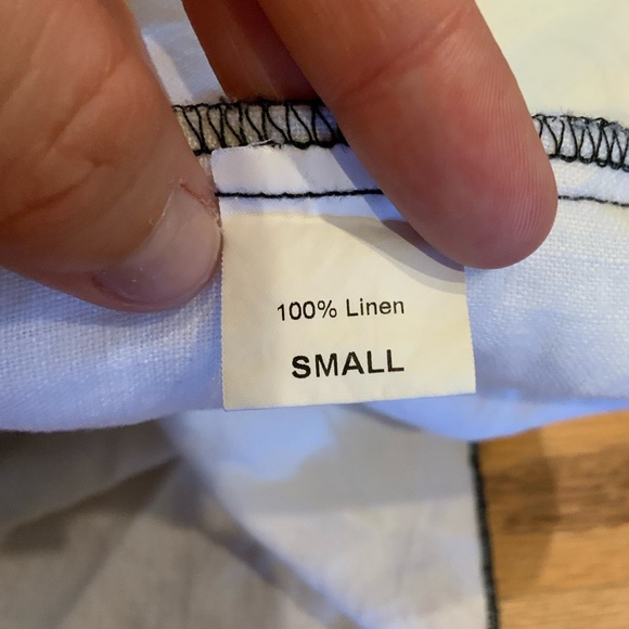 Cynthia Ashby Linen Top! - Picture 4 of 4